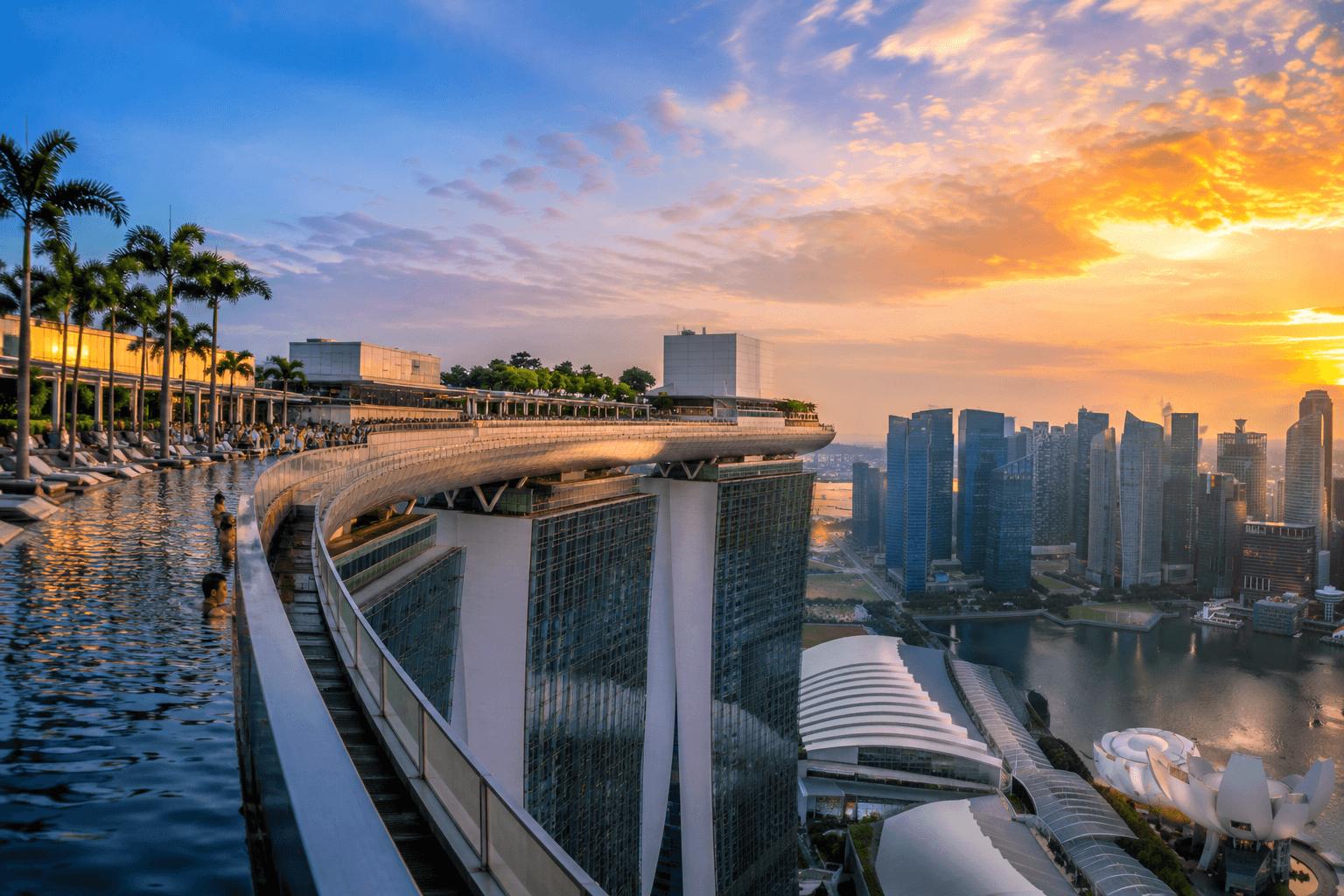 Guide to Marina Bay Sands: SkyPark, Infinity Pool & Tickets